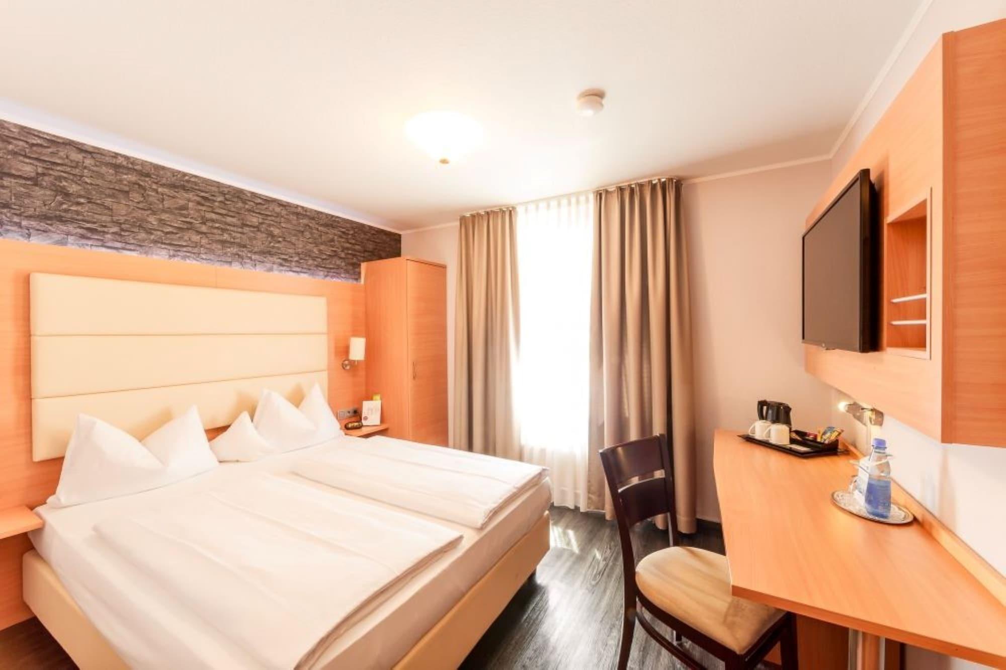 Plaza Inn Heilbronn Eksteriør bilde