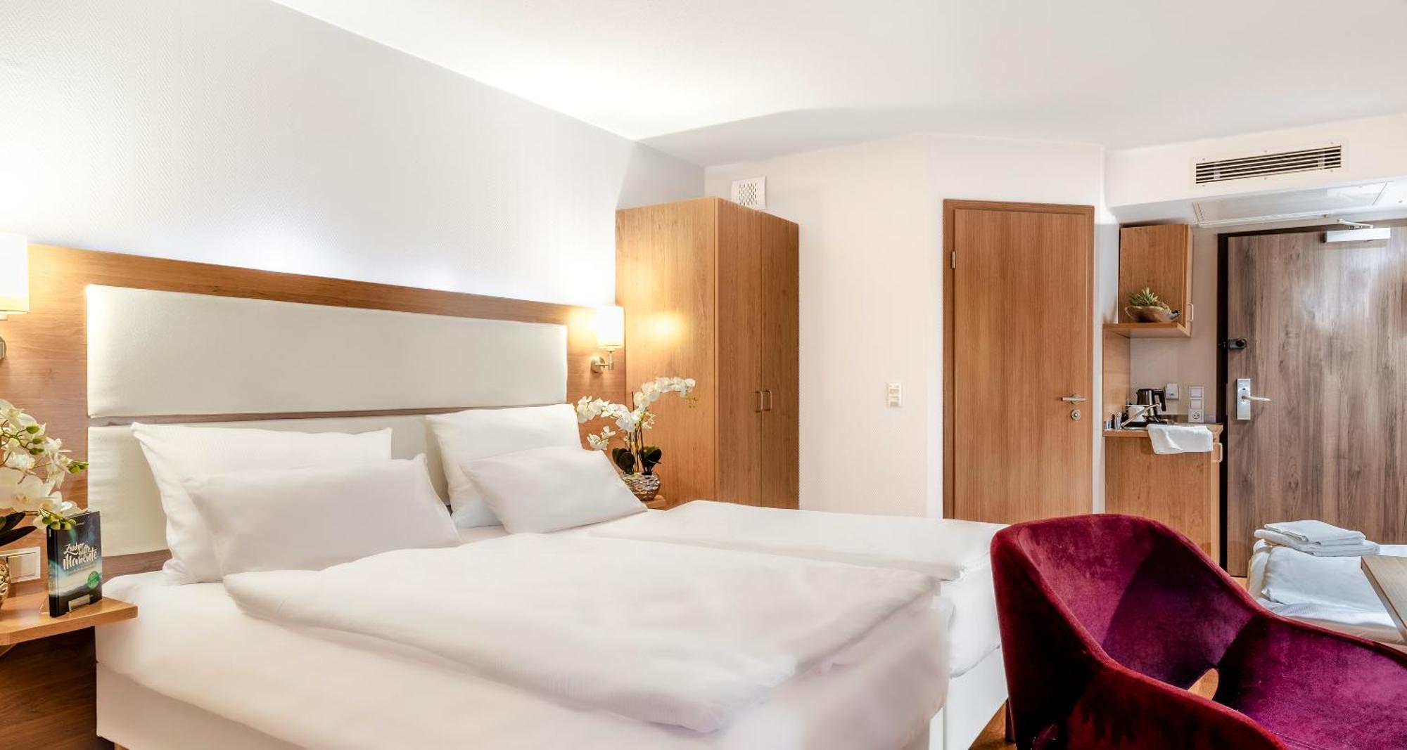 Plaza Inn Heilbronn Eksteriør bilde